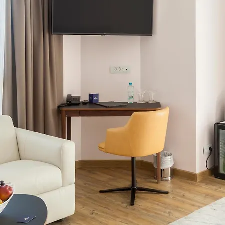 Amiral Ξενοδοχείο